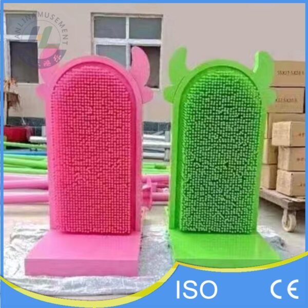 Pink and Green Animal Shaped Pin Art Walls Pink and Green Animal Shaped Pin Art Walls