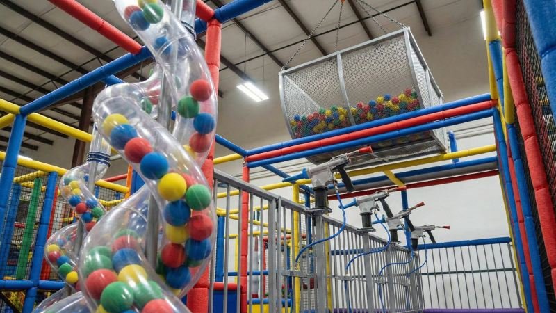 Core mechanical components including blasters tubes and dumping bucket