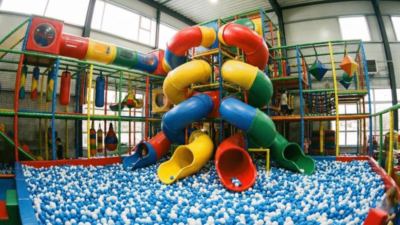 Multi Level Soft Play Structure With Ball Pit And Spiral Slides