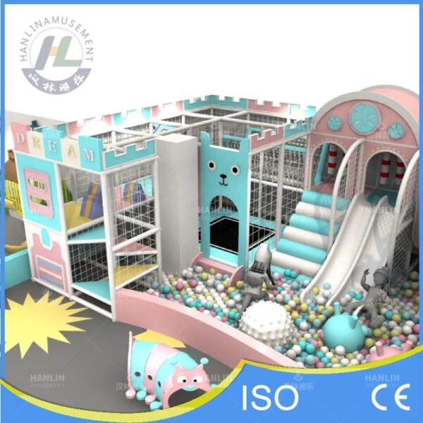 Cute Bear Theme Soft Play and Trampoline