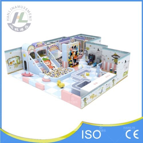 Strawberry Mascot Soft Slide and Ball Pit Area Strawberry Mascot Soft Slide and Ball Pit Area