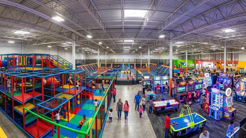 Indoor Family Entertainment Center Play Area